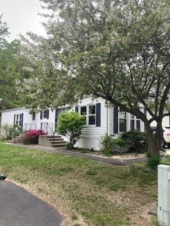 10 Parkwood Drive, West Springfield, MA 01089