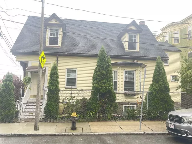 12 Corwin St, Boston, MA 02122