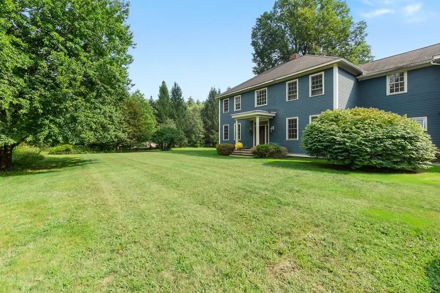 4 Chandler Rd, Boxford, MA 01921