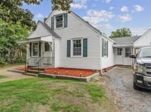 270 Fiat Ave, Cranston, RI 02910