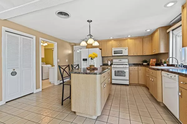 Boston, MA 02128,35 Beachview Road