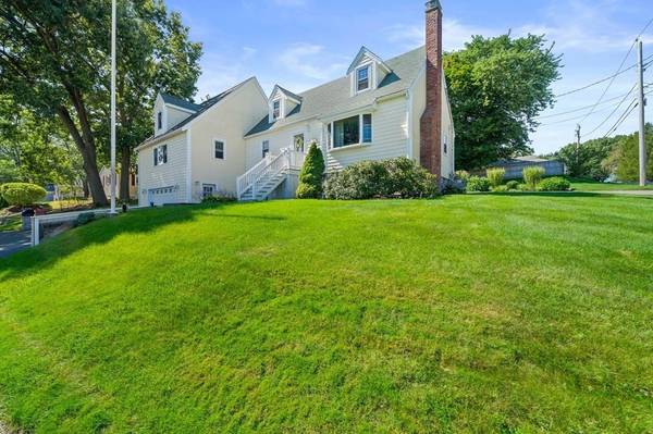 209 Idlewell Blvd, Weymouth, MA 02188