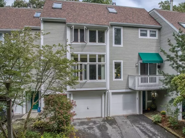 25 Greenridge Lane #25, Lincoln, MA 01773