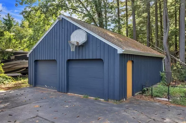 Southampton, MA 01073,125 Glendale Rd