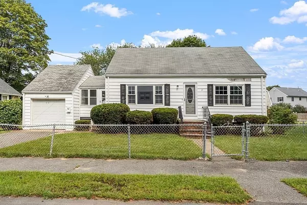 21 Greenwood Road, Peabody, MA 01960