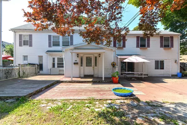 35 Estes St, Lynn, MA 01902