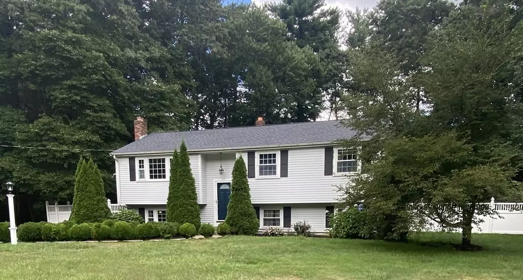 97 Fair Acres Drive, Hanover, MA 02339