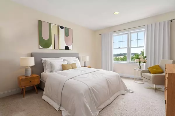 Boston, MA 02135,142 Bigelow St #203