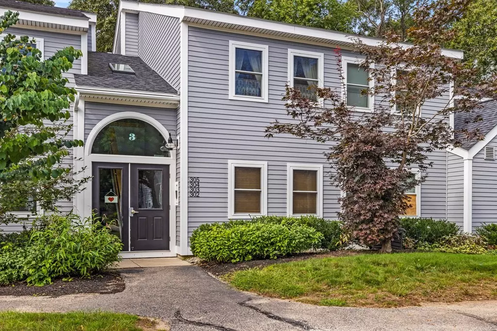 Hingham, MA 02043,304 Tuckers Lane #304