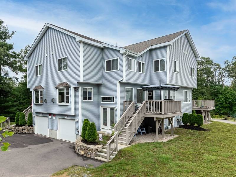 301 Old Bridge Lane #301, Bellingham, MA 02019