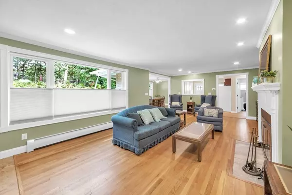 Holyoke, MA 01040,26 Dunn Ave