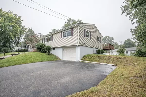 Norwood, MA 02062,202 Azalea Drive