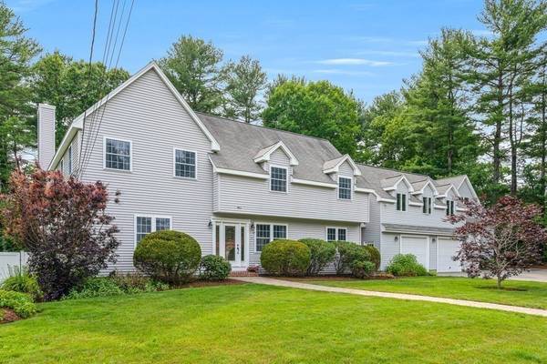 7 Cynthia Road, Billerica, MA 01821