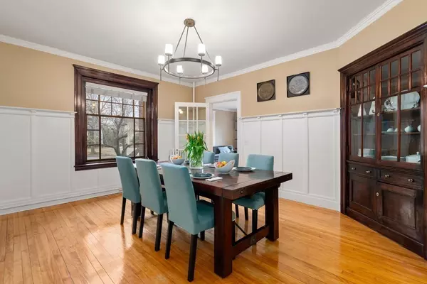 Newton, MA 02458,169 Washington St #6