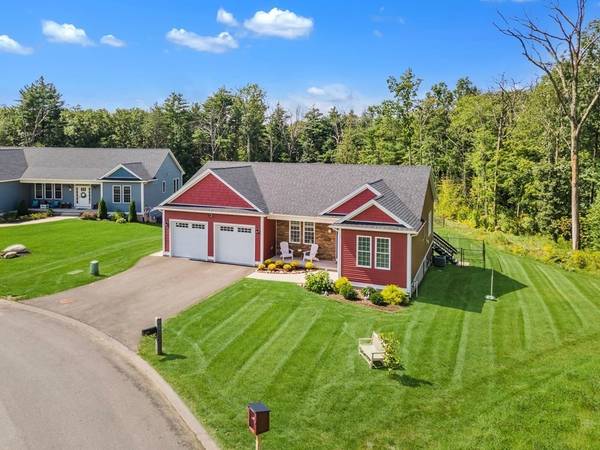 65 Magnolia Ln, Belchertown, MA 01007