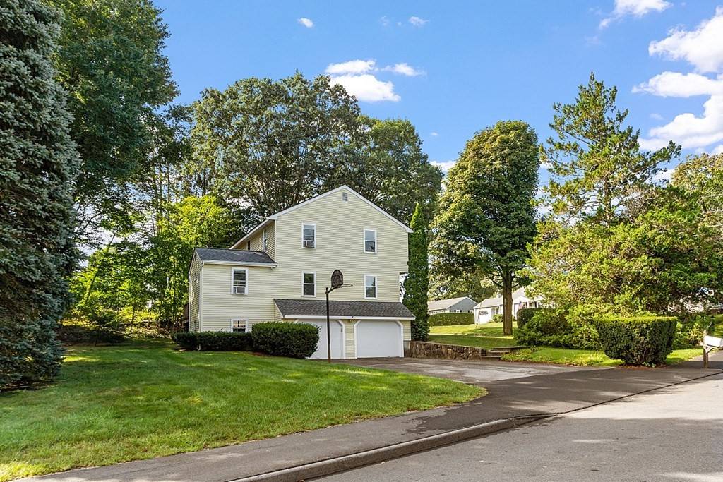 Marlborough, MA 01752,221 Stevens St