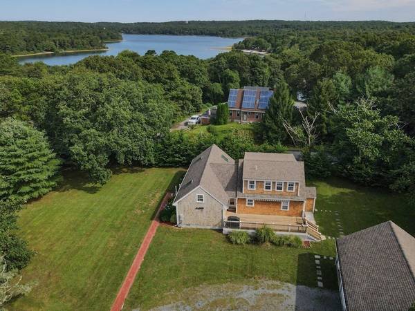 10 Great Hill Rd, Sandwich, MA 02563