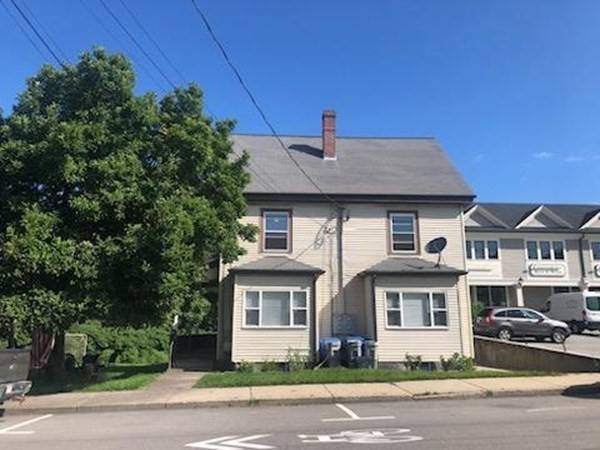 88 Central St, Holliston, MA 01746