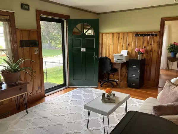 Randolph, MA 02368,32 Gold St