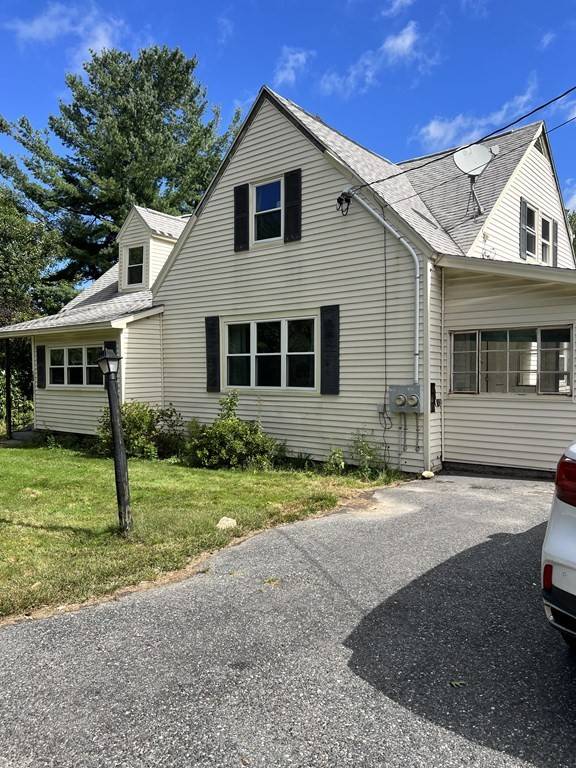 100 Chapel St, Holden, MA 01520