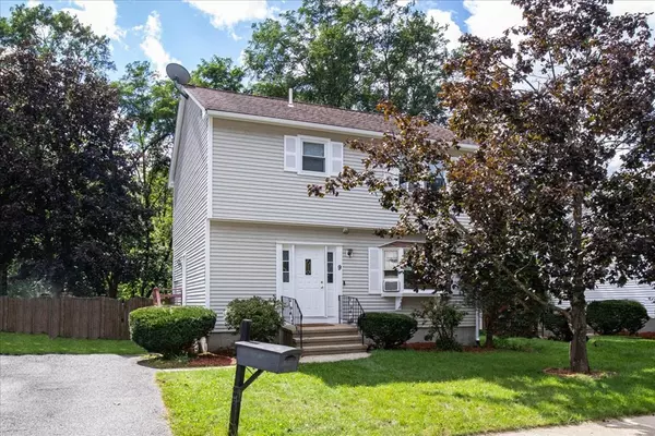 9 Stonecrest Rd, Boston, MA 02126