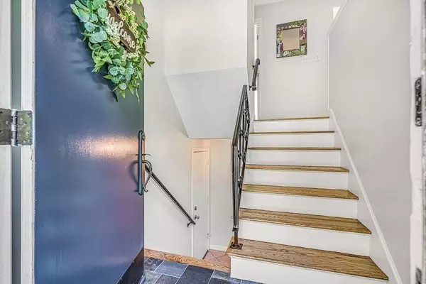 Southborough, MA 01772,84 Framingham Rd