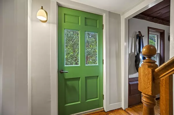 Newburyport, MA 01950,117 Low Street