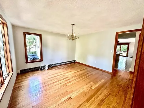 Lexington, MA 02420,243 East St