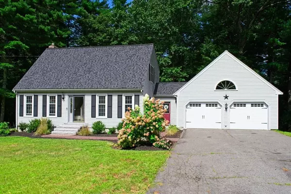 7 Bradford St, Easton, MA 02375