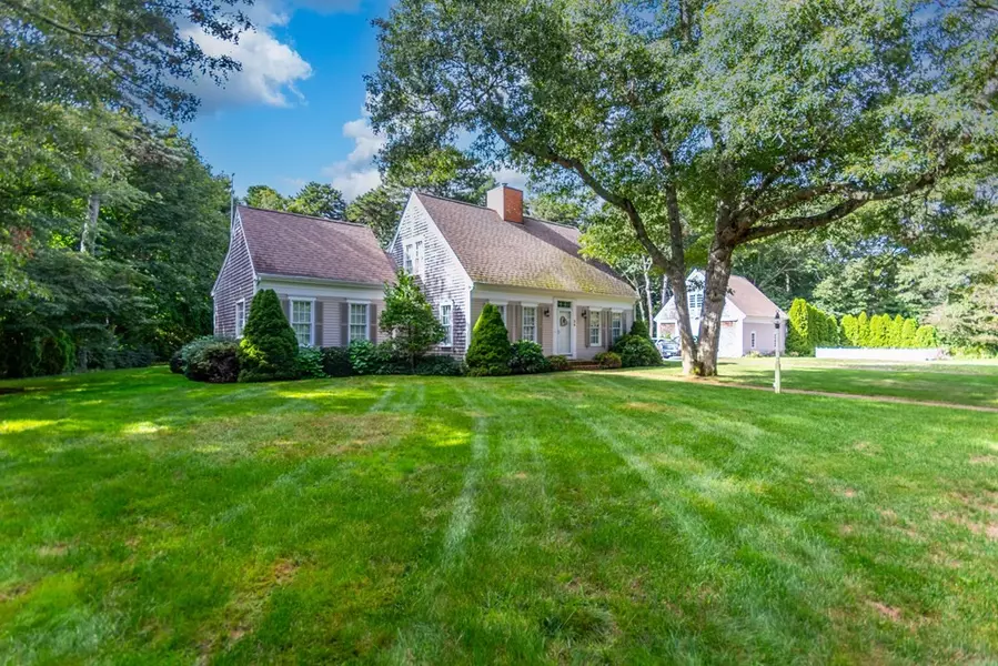 34 Duck Pond Rd, Dennis, MA 02660