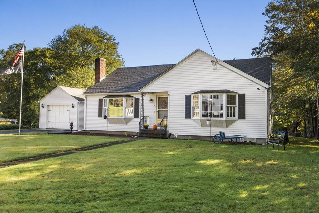 55 North Street, Douglas, MA 01516