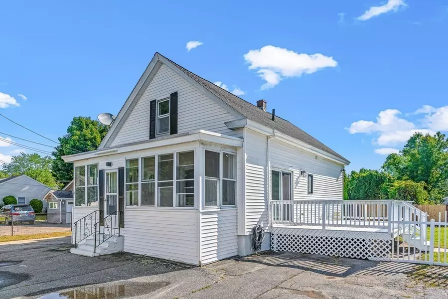 30 Elm St., Dracut, MA 01826