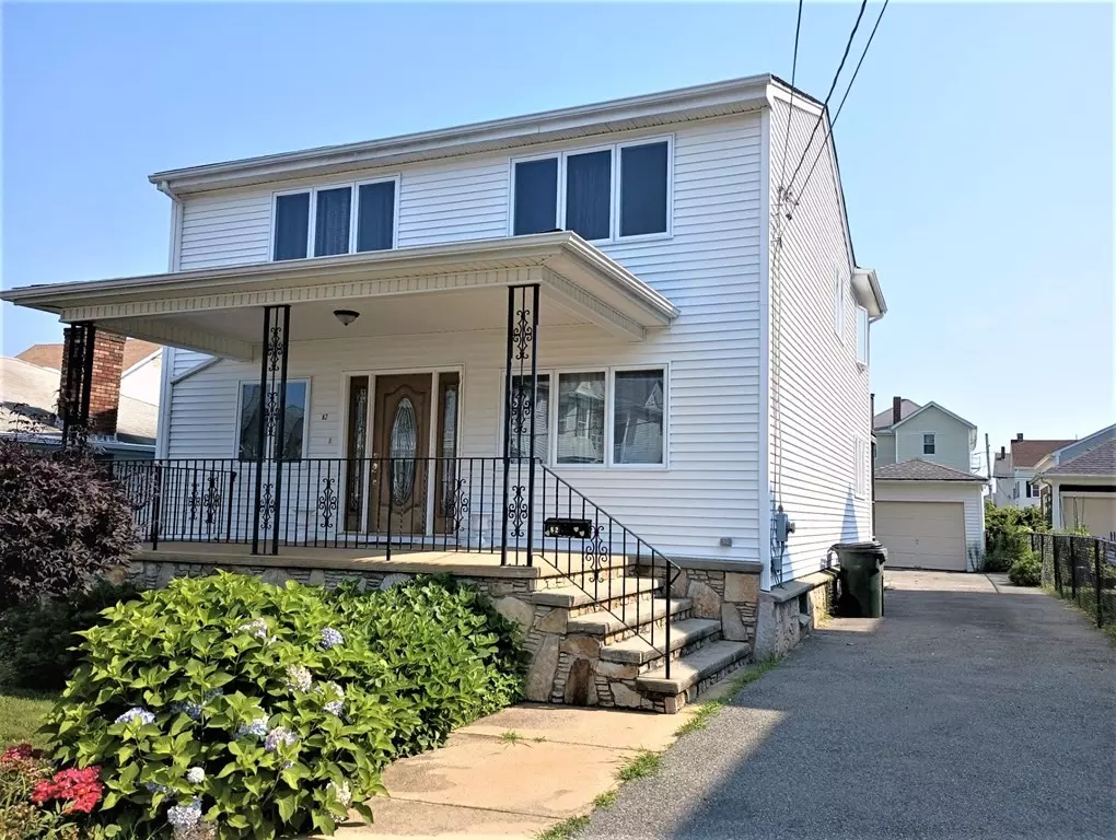 Fall River, MA 02720,82 Vestal St