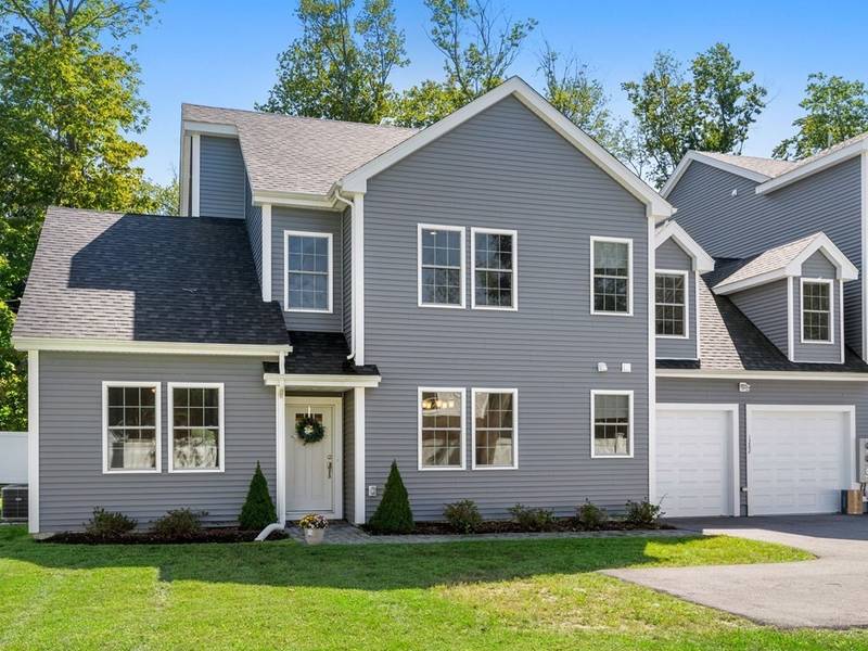 1282 Highland St #1282, Holliston, MA 01746