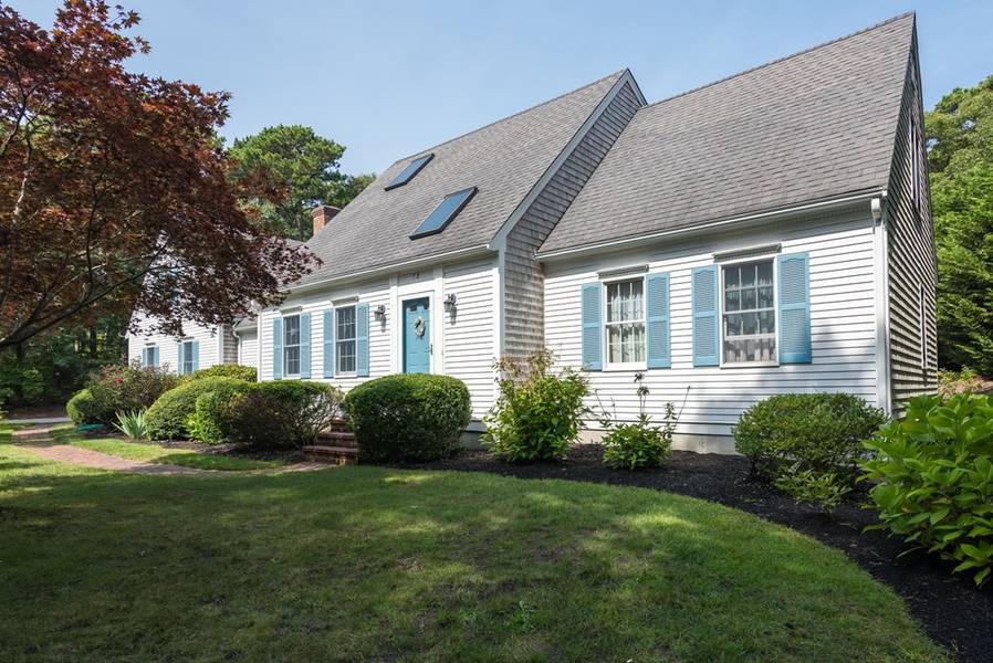 78 Kendrick Rd, Harwich, MA 02645