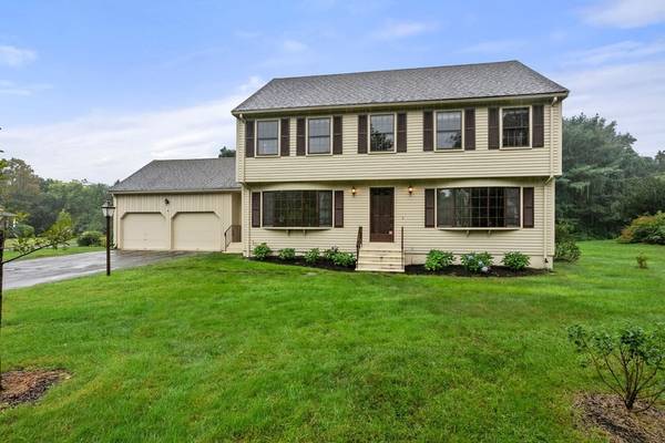 4 Woodpark Circle,  Lexington,  MA 02421