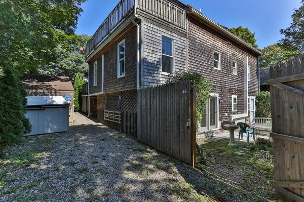 Provincetown, MA 02657,46 Nelson Ave #2