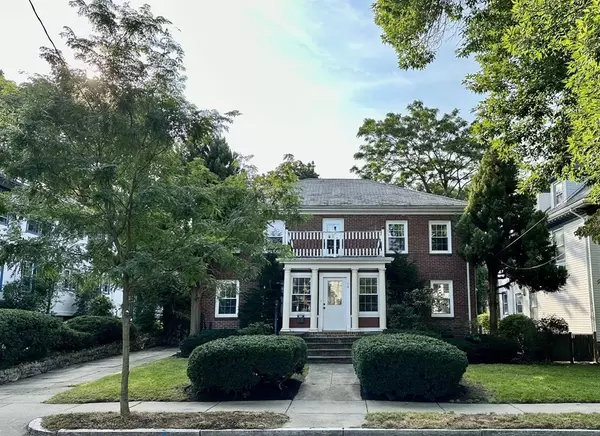 46 Verndale Street, Brookline, MA 02446