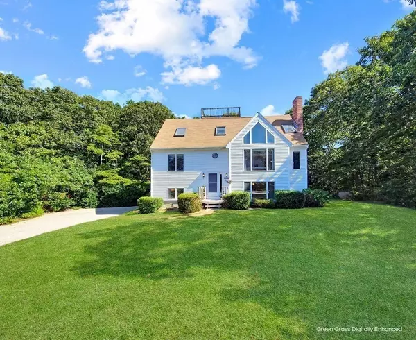 Falmouth, MA 02540,24 Hibbs Ln