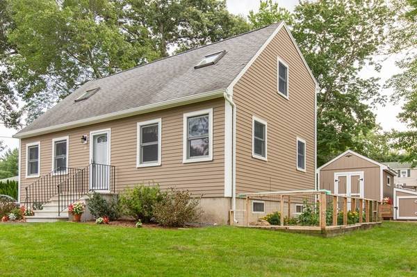 37 C St, Dracut, MA 01826