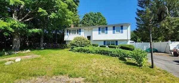 87 Nicholas, Raynham, MA 02767