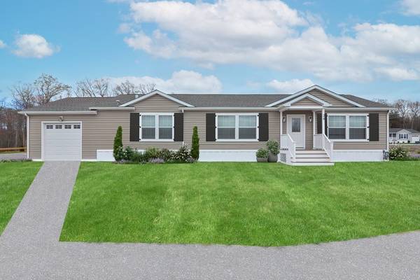 North Attleboro, MA 02760,121 East Washington Street #Lot 21