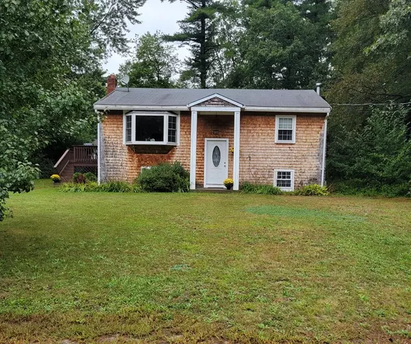 10 White Pine Ave, Wareham, MA 02576