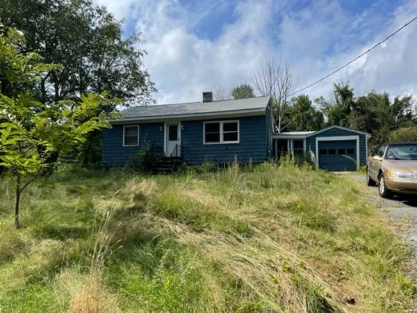 40 Wahlstrom Ln, Holden, MA 01522