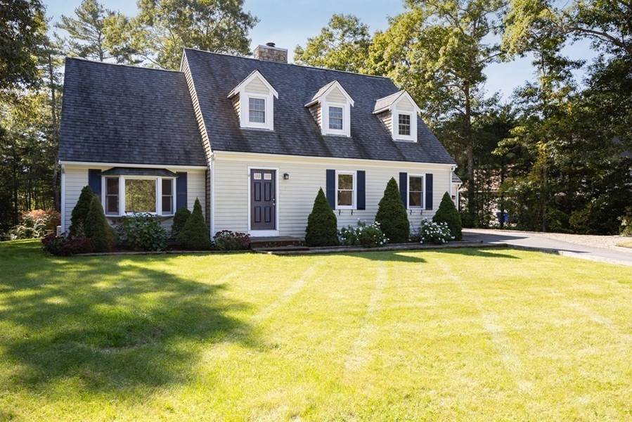 7 Yearling Run Rd, Bourne, MA 02532