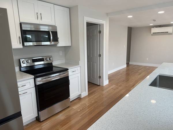 Danvers, MA 01932,60 Water St #1