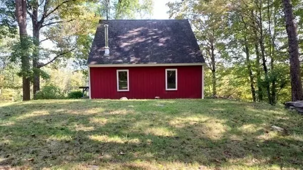 Huntington, MA 01050,69 Bromley Rd