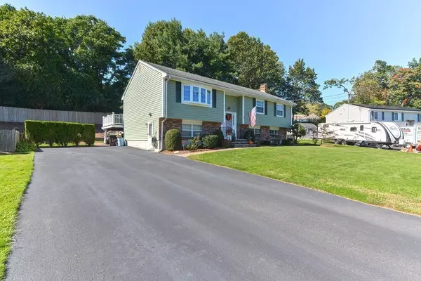 Stoughton, MA 02072,160 Charles Cir