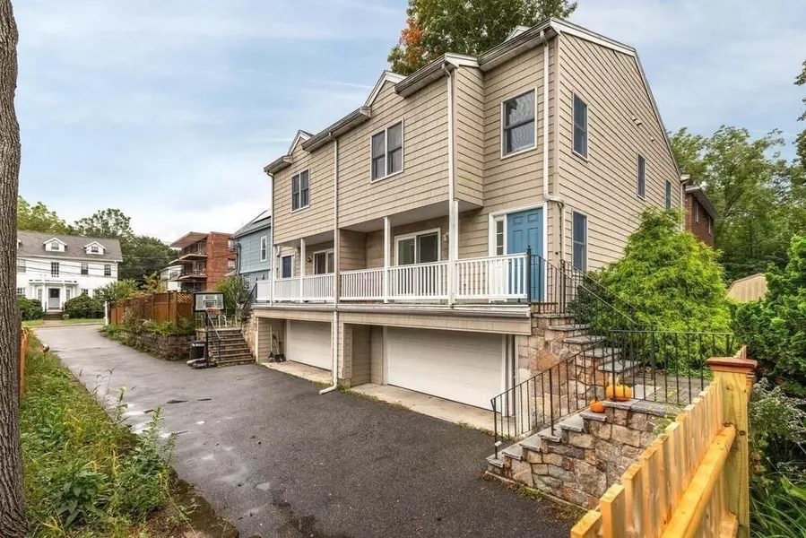 15 Walnut St #C, Arlington, MA 02476