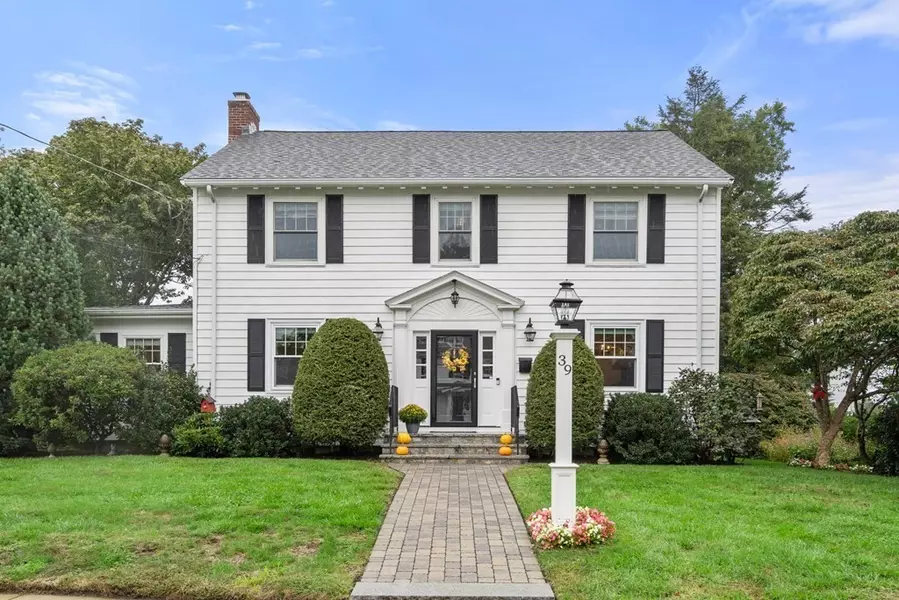 39 Chickering Road, Norwood, MA 02062